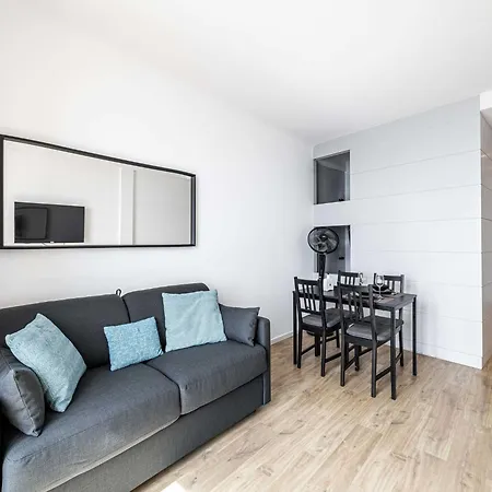 Apartment Charming Appt - 1bd 4p- Sea View - Centre Antibes